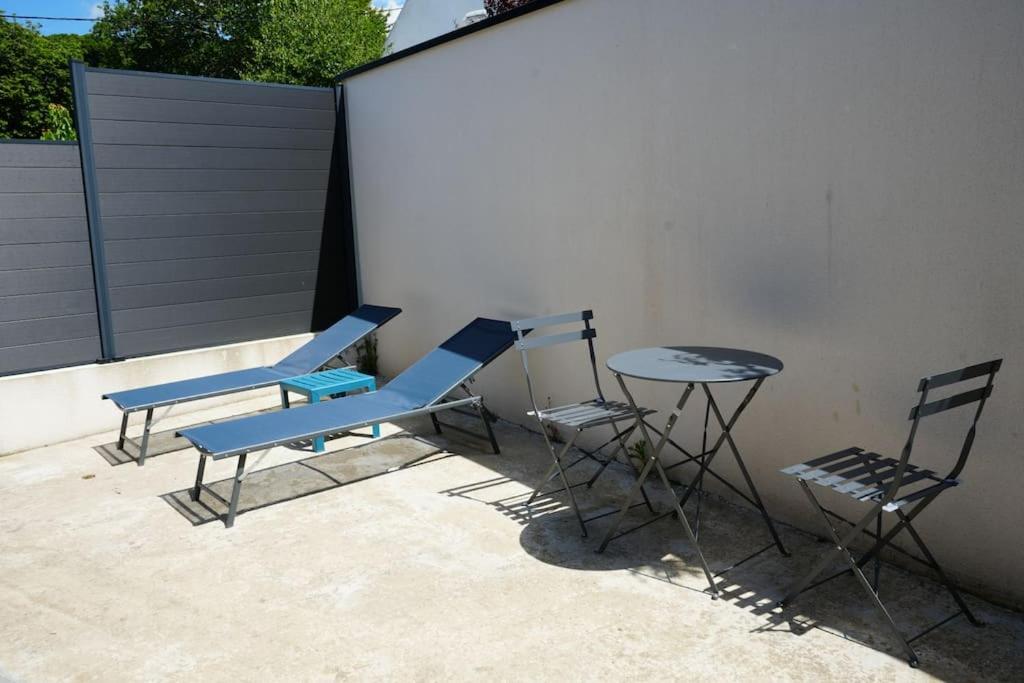 Suite Parentale A 1 Min Du Parc Des Expositions Bohars Exterior photo